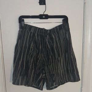 Lululemon athletica Men's Lined 7 In Pace Breaker Green Short Athletic Shorts